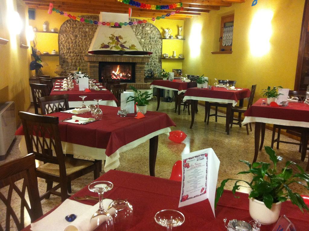 Agriturismo Al Casale คอ-ดรอยโป ภายนอก รูปภาพ