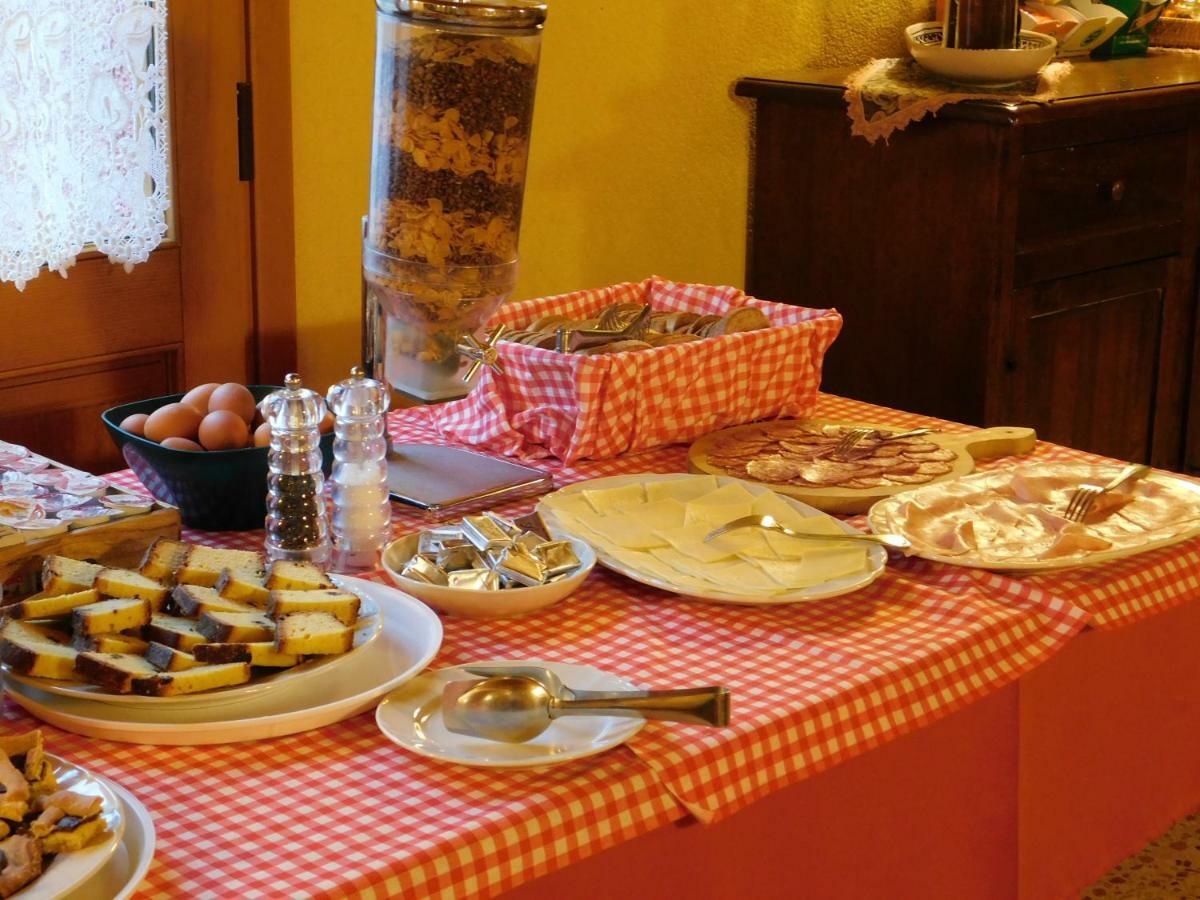 Agriturismo Al Casale คอ-ดรอยโป ภายนอก รูปภาพ